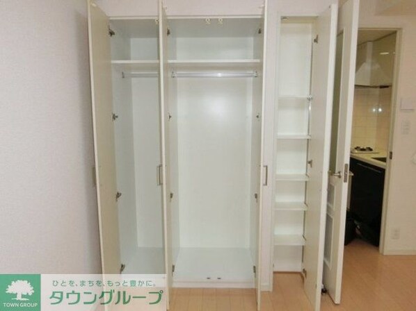 ファミール芝公園グランスイート ラ・ヴィルの物件内観写真